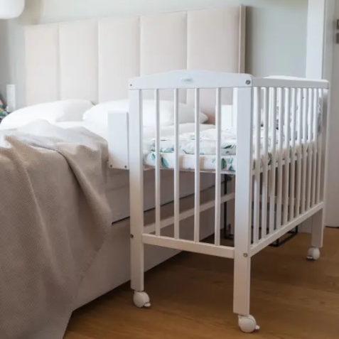 Beistellbett Babybett 2 in 1 mit Matratze-Babybett-Waldin-Natur-District for Kids